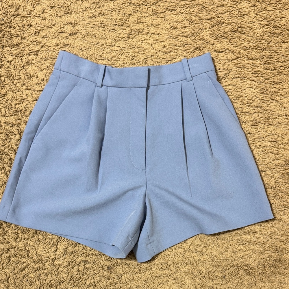 Abercrombie & Fitch High-Waist Light Blue Tailored Shorts